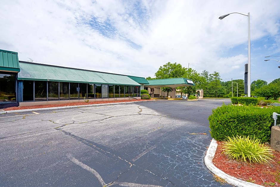 121 Motel Henderson