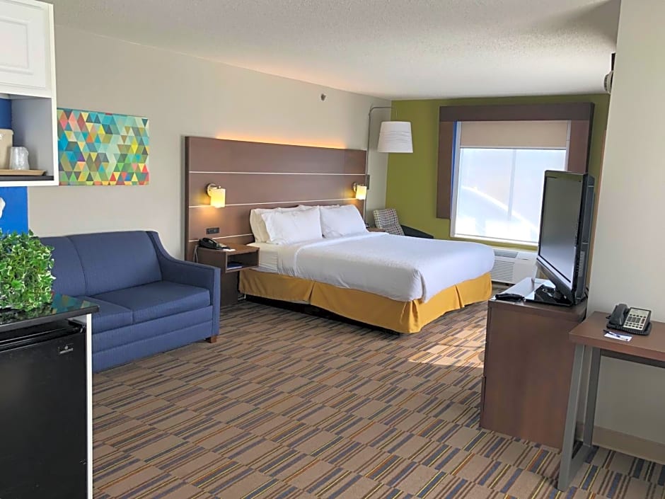 Holiday Inn Express and Suites - Quakertown