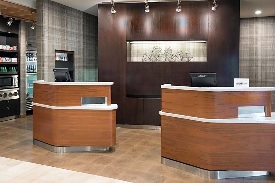 Courtyard by Marriott Buffalo Airport