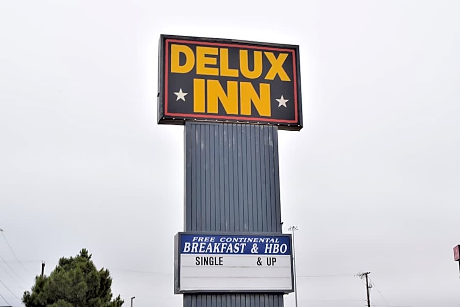 Delux Inn