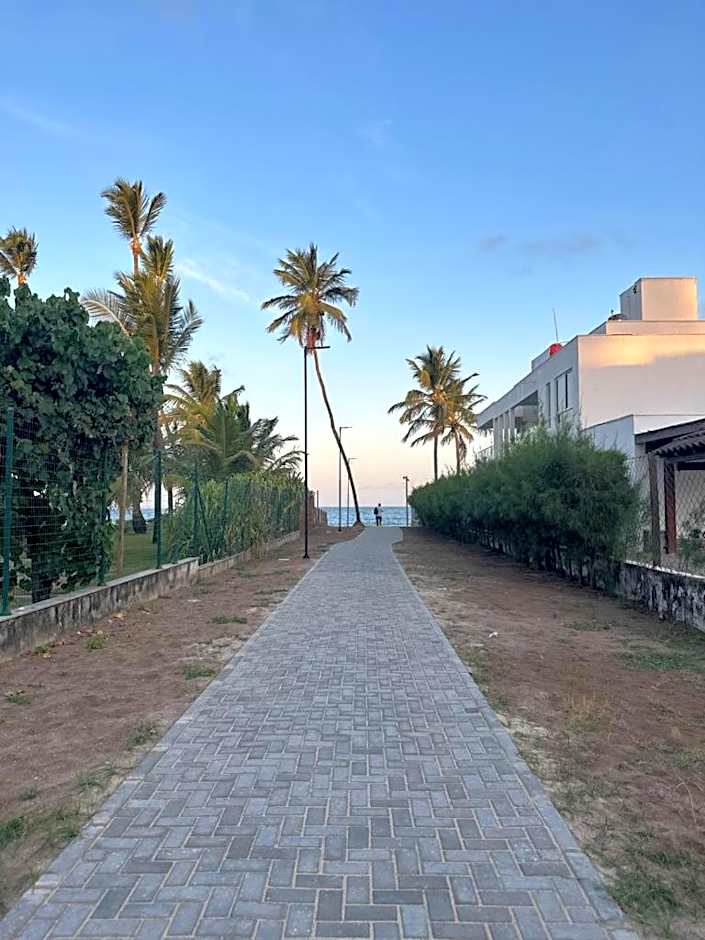 Mana Beach Experience