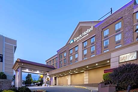 Days Inn by Wyndham North Bergen