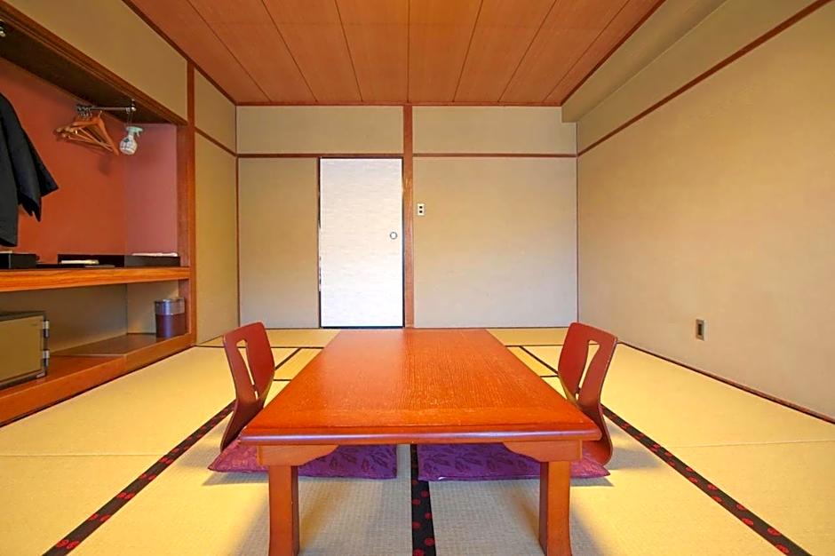 Ooedo Onsen Monogatari Hotel Shinko