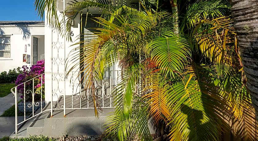 PRAIA Hotel Hollywood