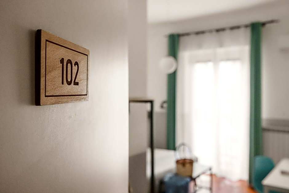 Dante Suites
