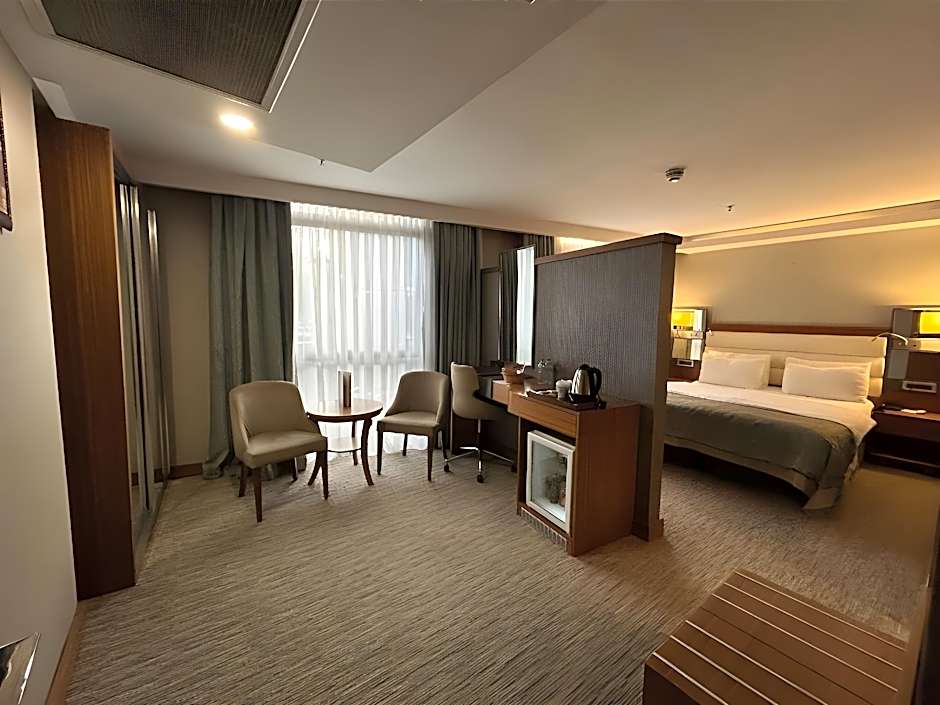 Grand Turkuaz Hotel