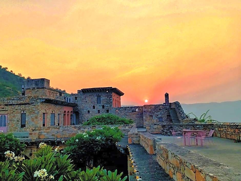 Fort Dadhikar, Alwar