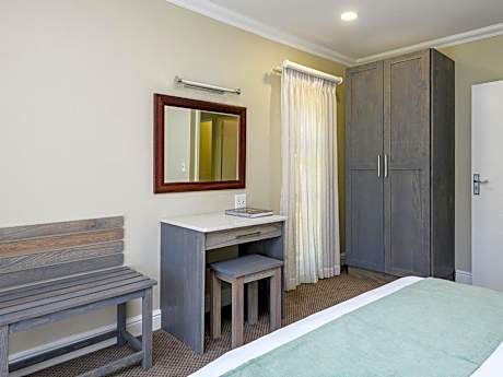One Bedroom Apartment with Patio