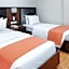 RedDoorz Plus @ Hotel Esse
