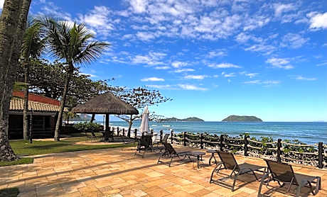 Juquehy - Condomínio de Frente para o Mar - Piscina Aquecida - Quadra de Tenis