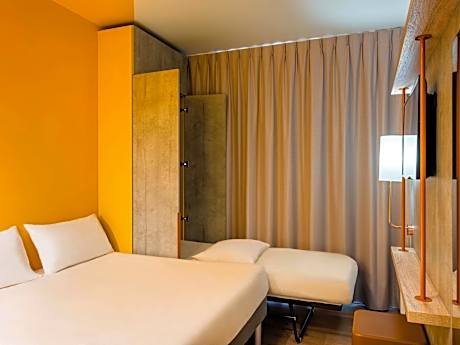 Standard Apartment with a double bed