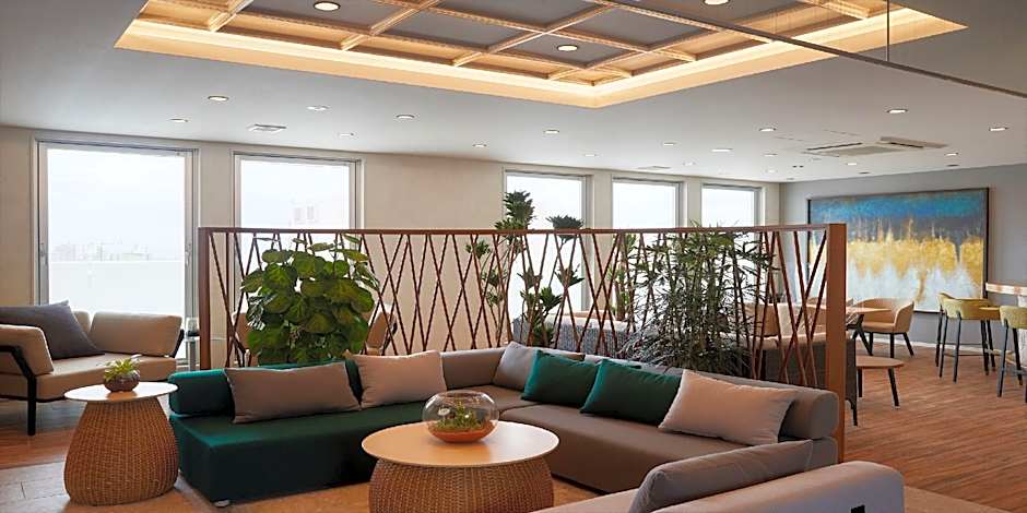 THE GRAND HOTEL GINOWAN