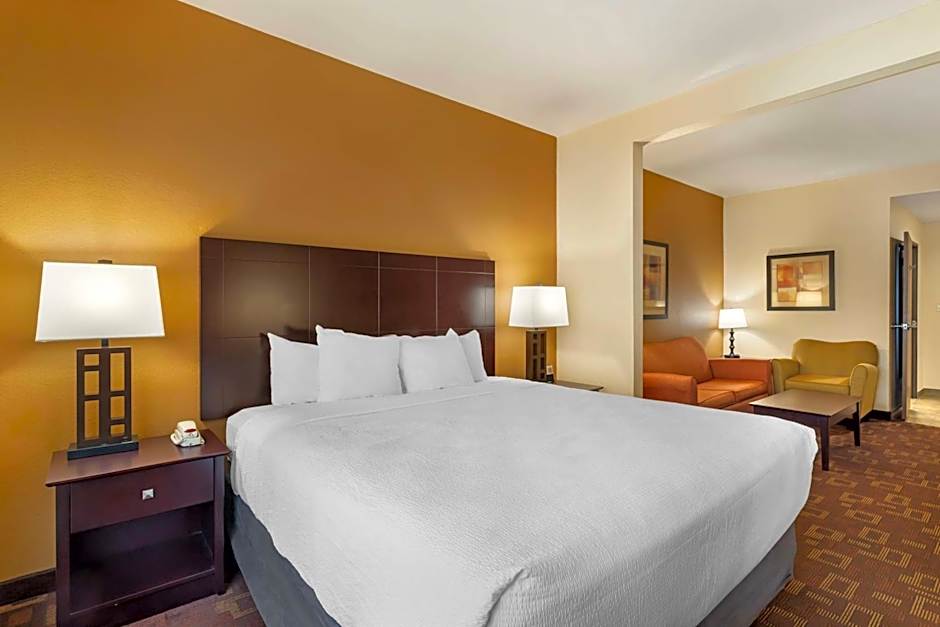 Best Western Plus Goliad Inn & Suites