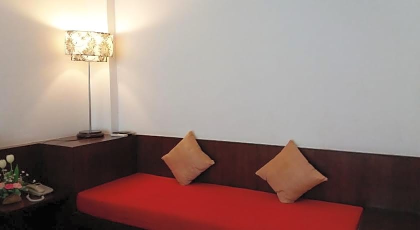 Nicha Suite Hua Hin Hotel