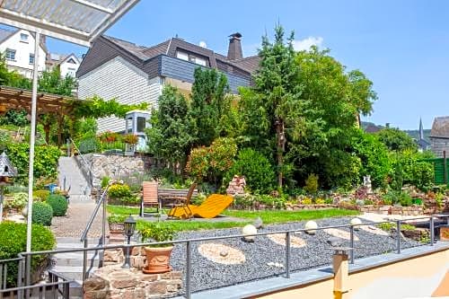 Weinhotel Hubertus Garni
