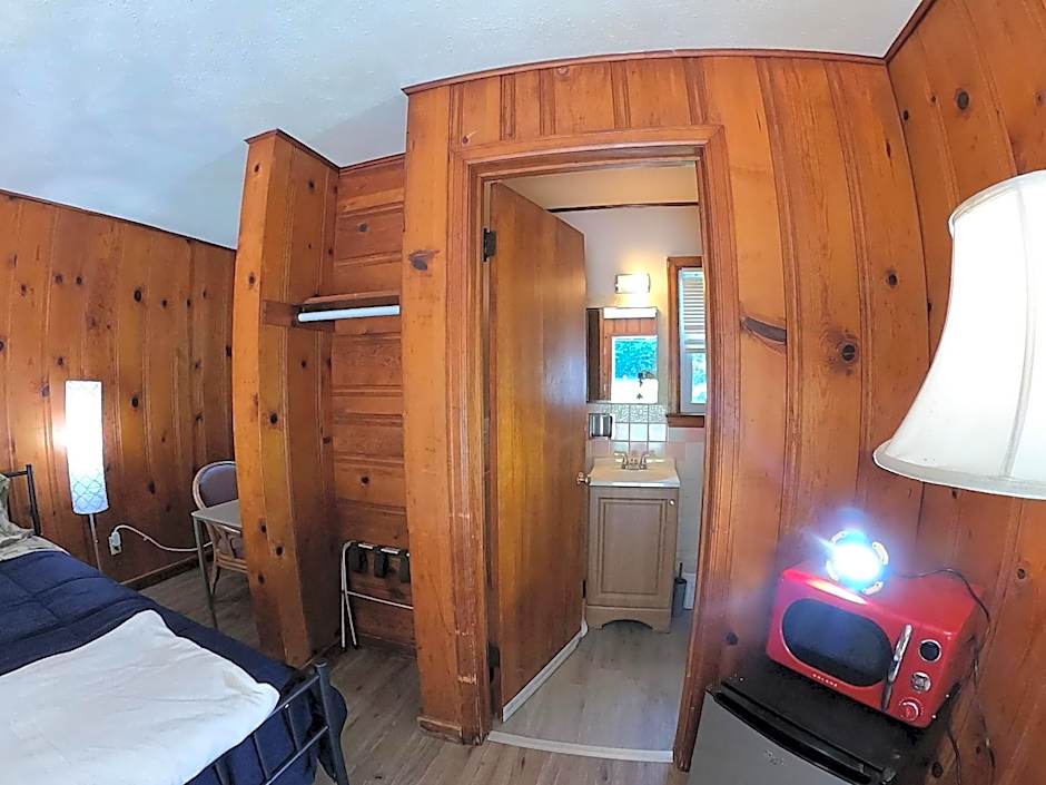 Heart of the Berkshires Motel