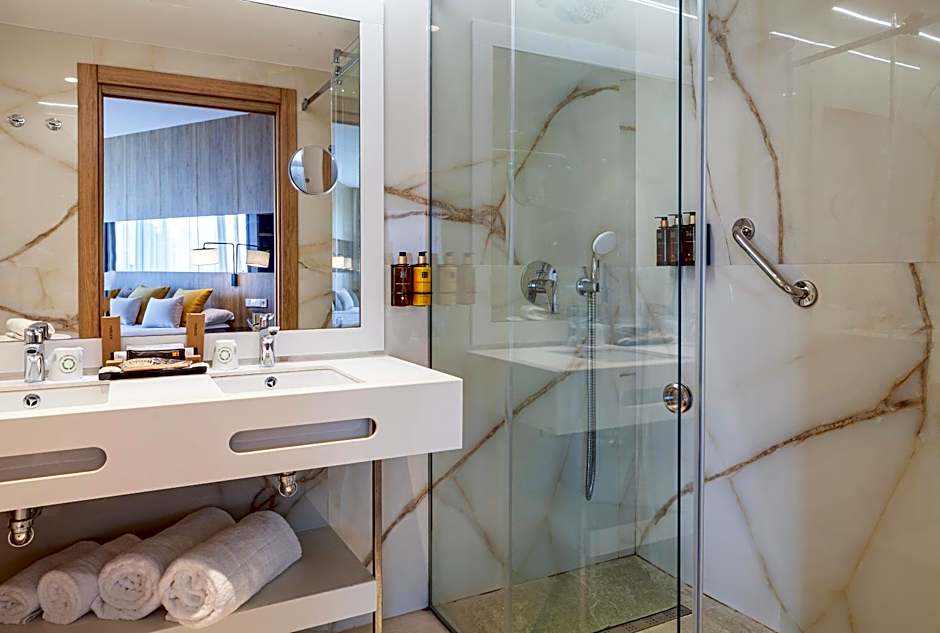 Hotel Gold Arcos 4 Sup - Modern Luxury Experience