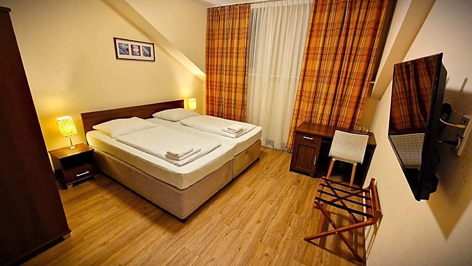 Mikon Eastgate Hotel - City Centre