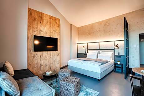 CLOUD No7 LOFTS