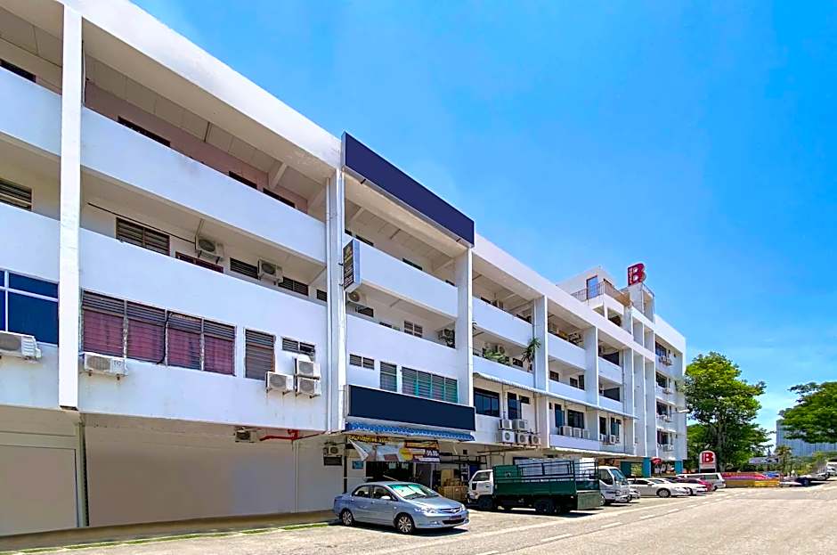 B-Hotel