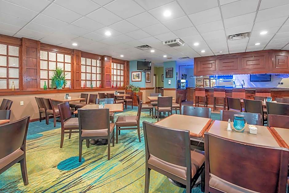 Best Western Plus Bridgeport Inn