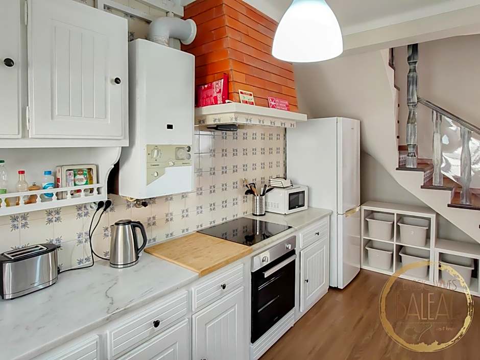 Baleal Classic Waves Guest House