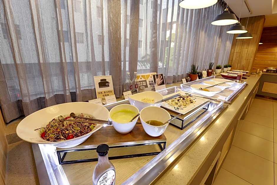 Dongdaegu Station Eastern Hotel