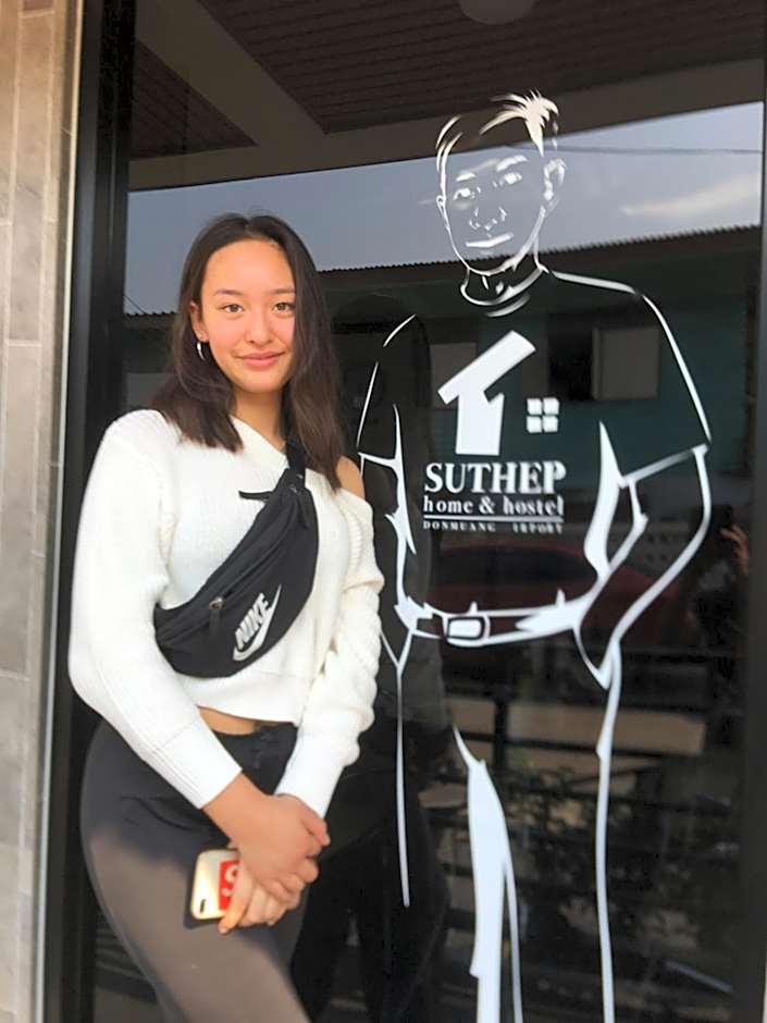 Suthep Home & Hostel