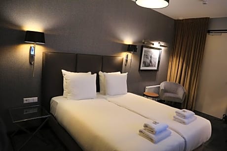 Inside Deluxe Room