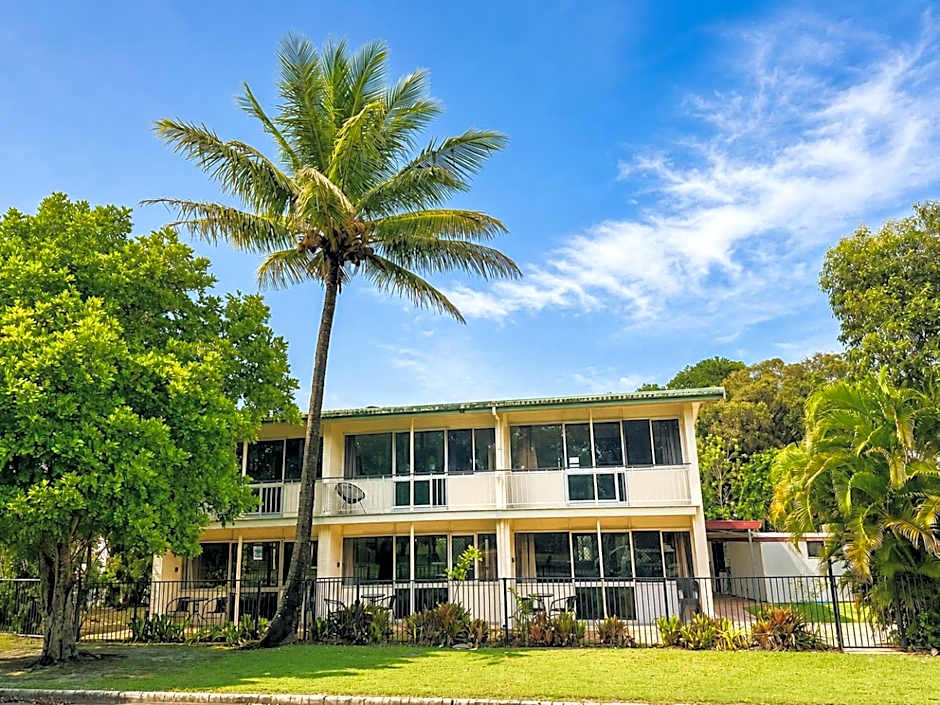 Pippies Beachhouse Backpackers