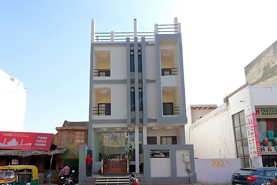 Hotel The Orient Tree by OYO Rooms