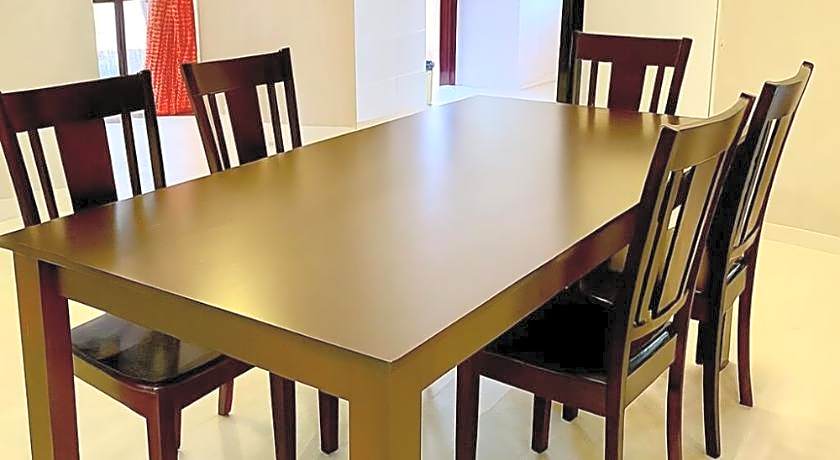 Promenade Service Apartment