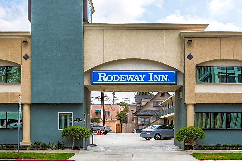 Inn at 50 - Long Beach Convention Center