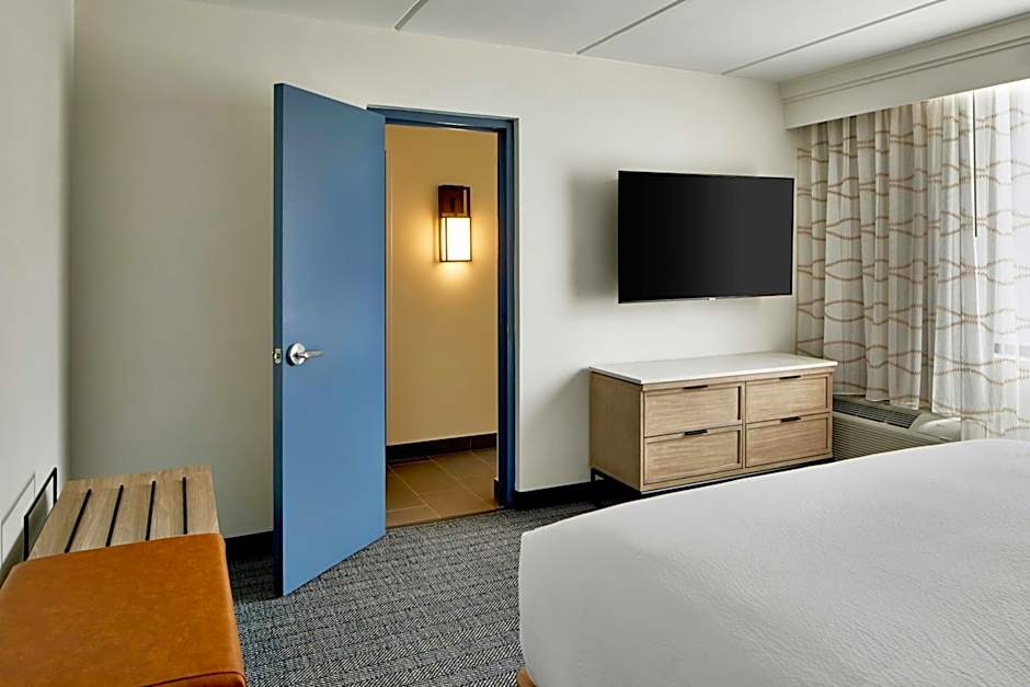 Courtyard by Marriott Atlanta Windy Hill/Ballpark