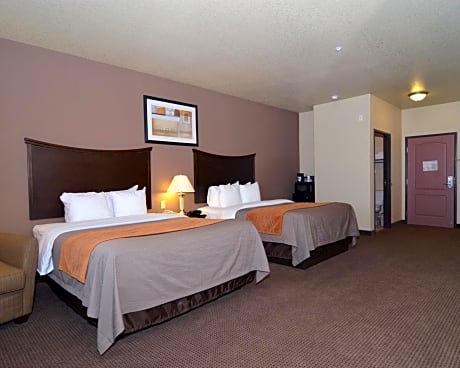 Queen Room with Two Queen Beds - Accessible/Non-Smoking