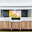 Spark by Hilton Bakersfield Central