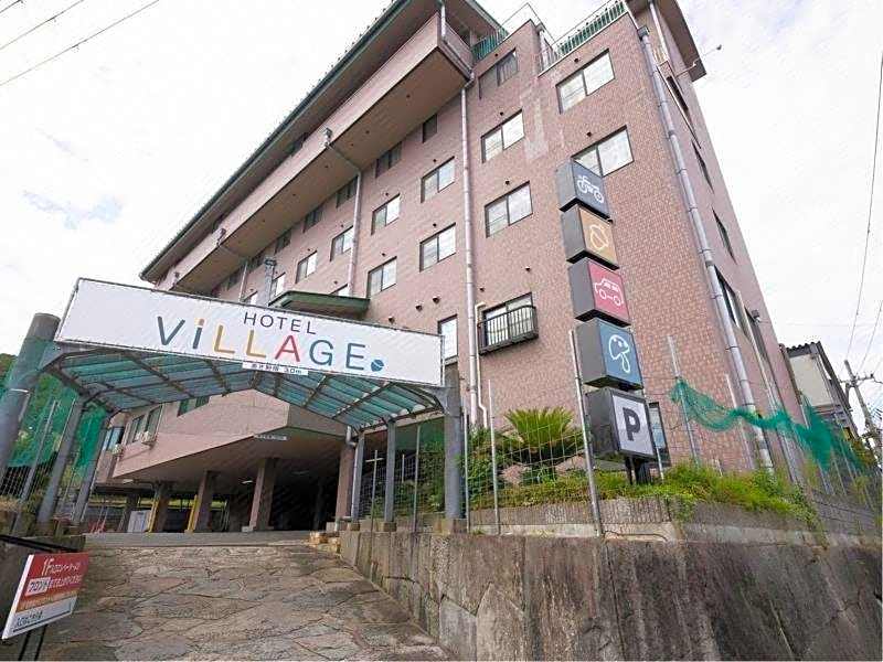 HOTEL VILLAGE