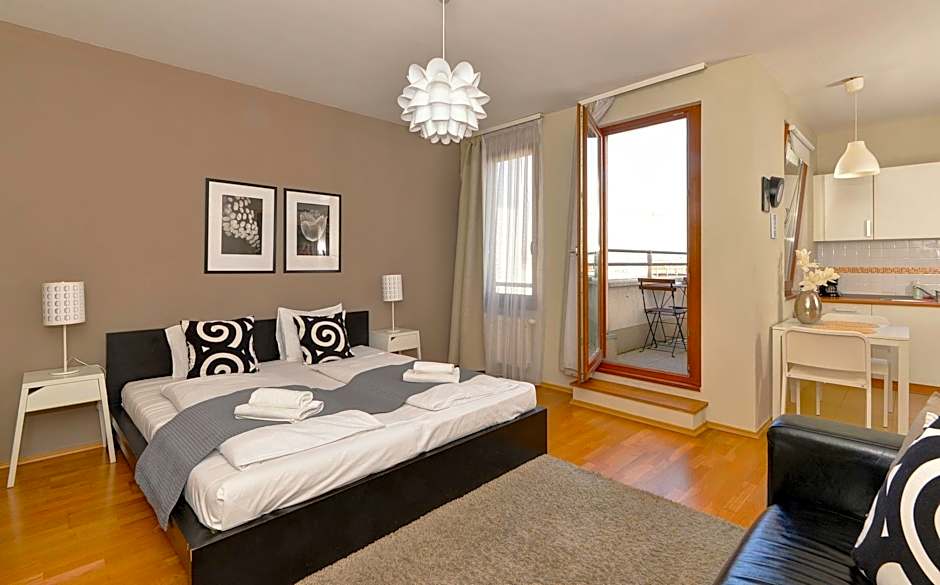 Central Passage Apartments
