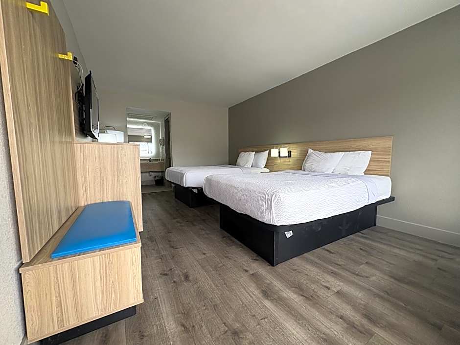 Days Inn by Wyndham Ruther Glen Kings Dominion Area