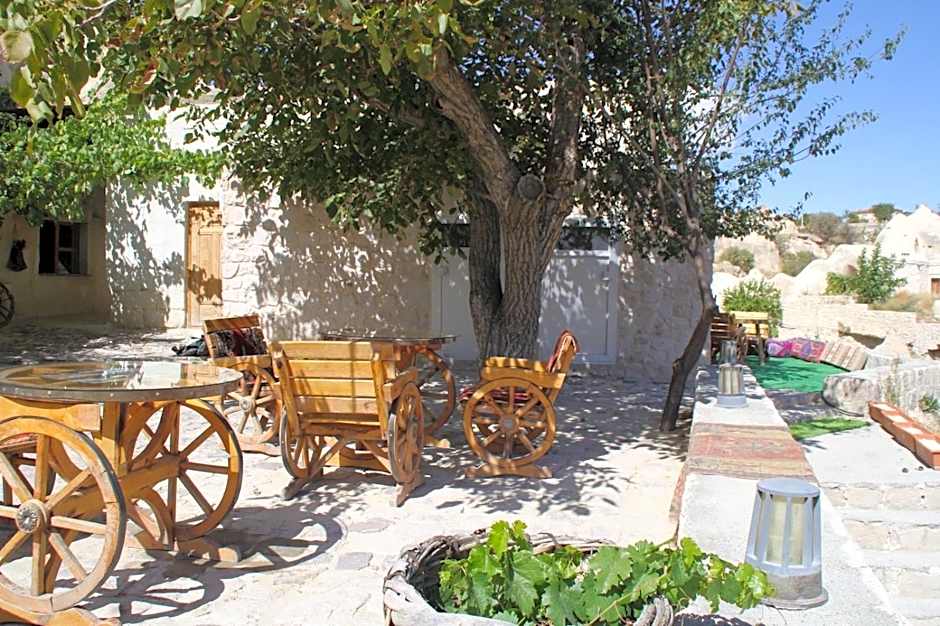 CAPPADOCİA ST.NİNO'S GARDEN