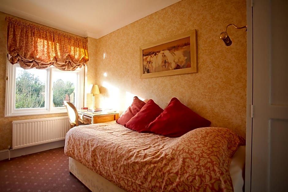 Fines Bayliwick Hotel