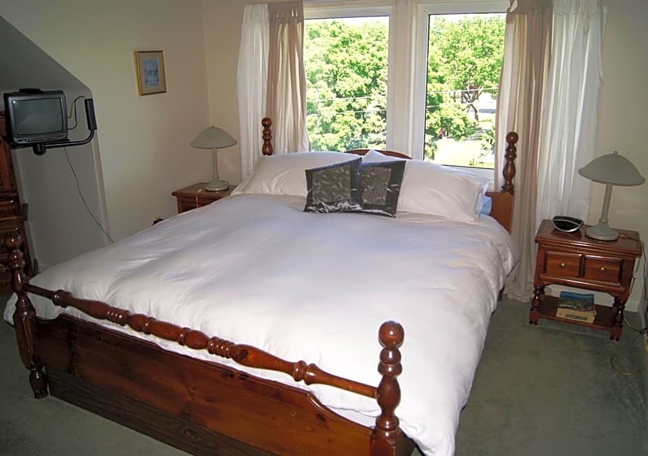 Ye Olde Walkerville Bed & Breakfast