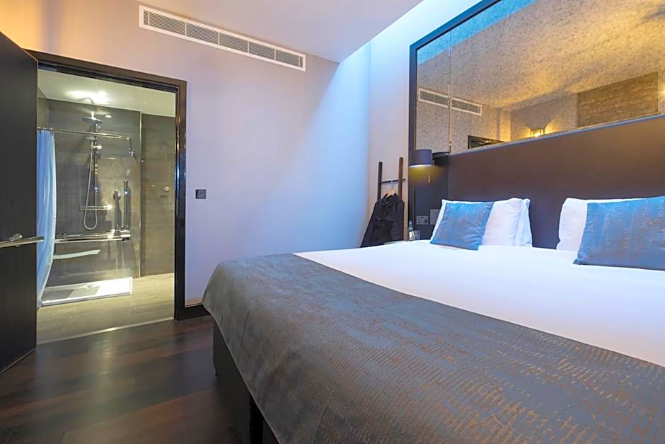 Camden Enterprise Hotel