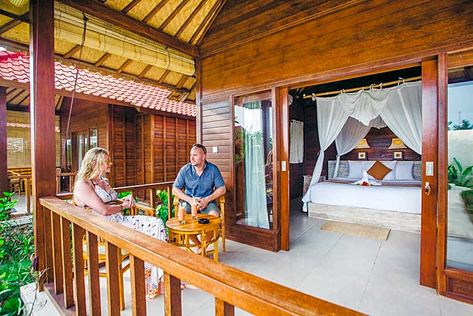 Dini D'Nusa Lembongan