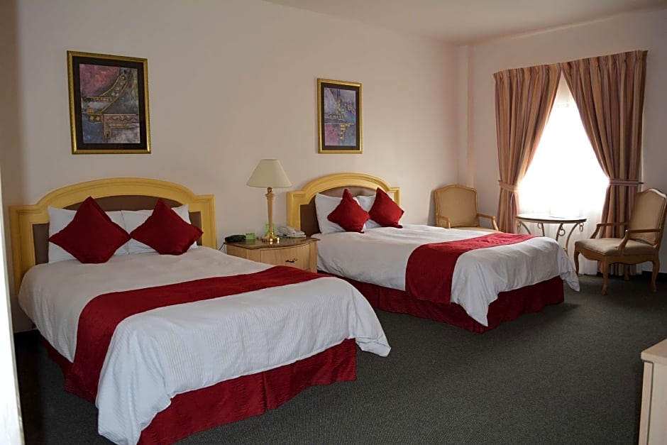 Best Western Centro Cadereyta