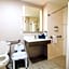 Holiday Inn Express & Suites College Station by IHG