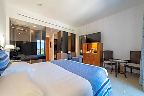 Premium Deluxe with Extra Bed