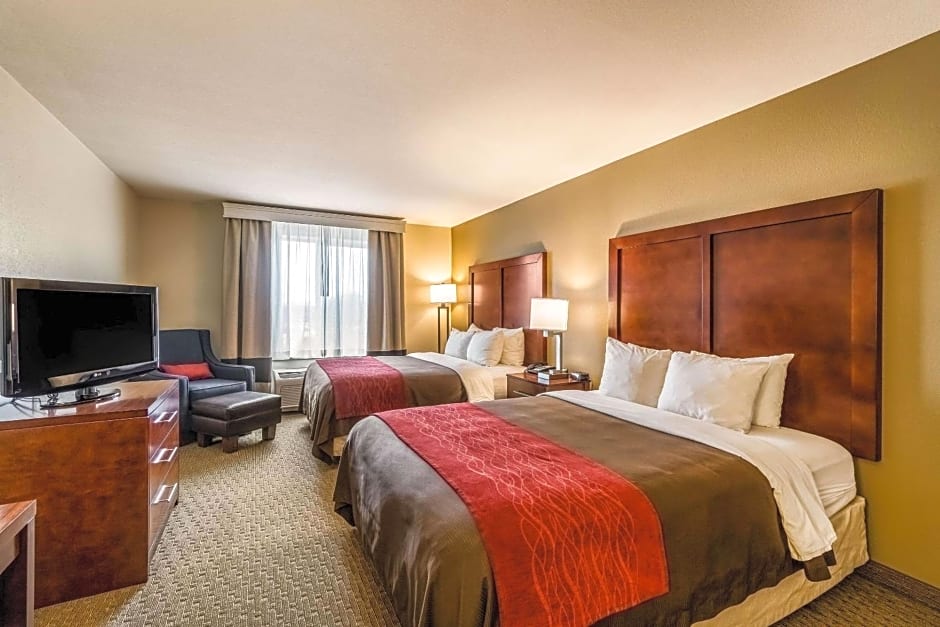 Comfort Inn & Suites