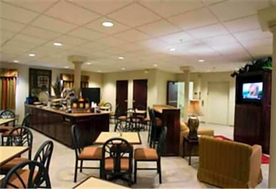 HomeTown Hotel
