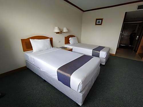 Sing Golden Place Hotel